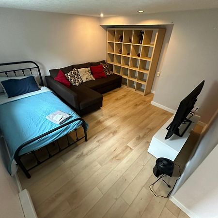 Artistic Apartment Near Downtown Victoria Ngoại thất bức ảnh