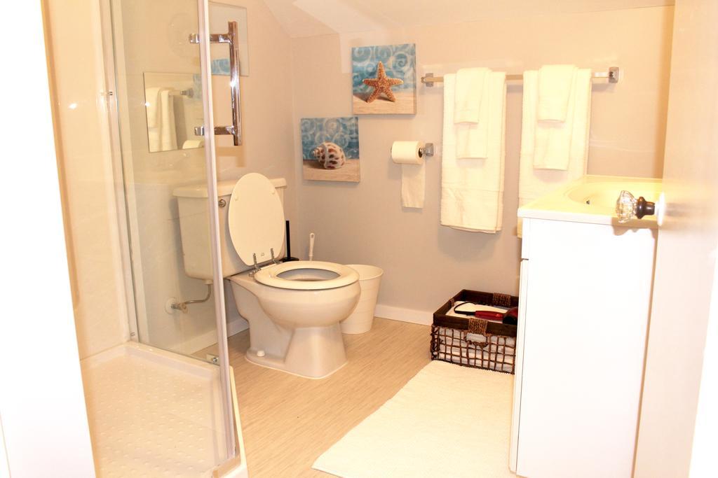Artistic Apartment Near Downtown Victoria Ngoại thất bức ảnh